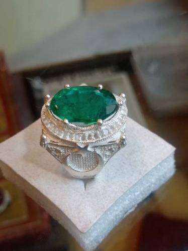 Natural Gemstones 
