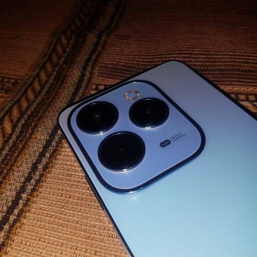  Infinix Hot 40 16 Gb ram 256gb storage 