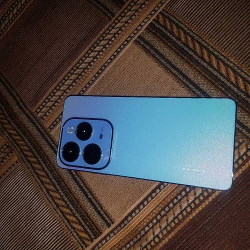  Infinix Hot 40 16 Gb ram 256gb storage 