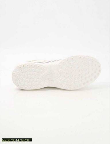 Men's comfortable sports shoes