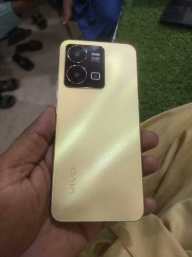 Vivo y35 