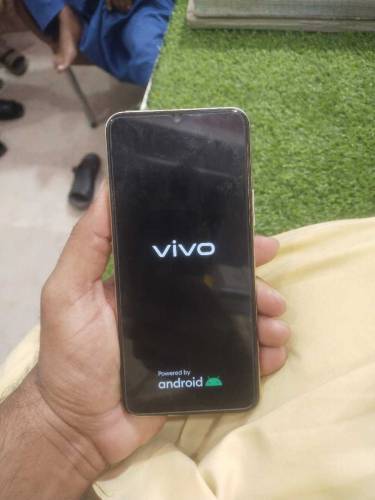 Vivo y35 