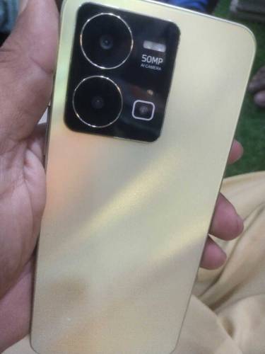 Vivo y35 