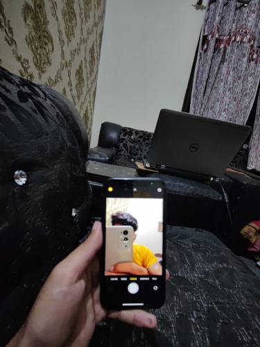 iphone XR with sim time