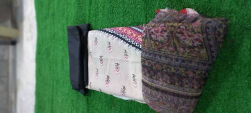 3 pcs lawn Suits , branded item