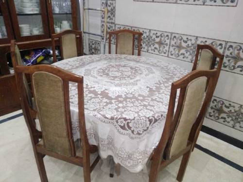 Dinning Table