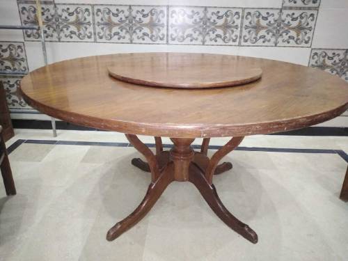 Dinning Table