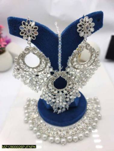 beautiful jewelry 