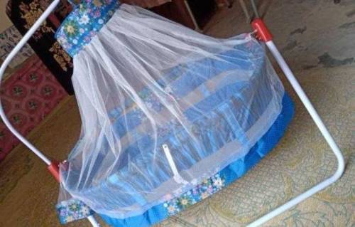 baby swing with Mosquito net