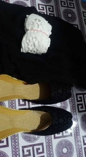 lawn 3pc suite🤩 with free shoes offer walid for 10 days 🤩🤩