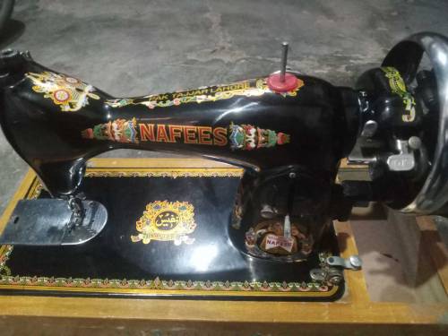 sewing machine