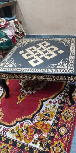 Beautiful motive design center Table 