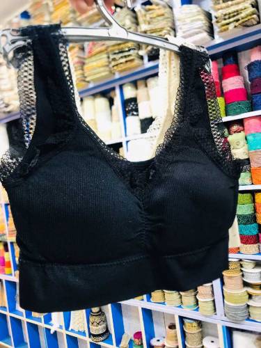 sports bra 
