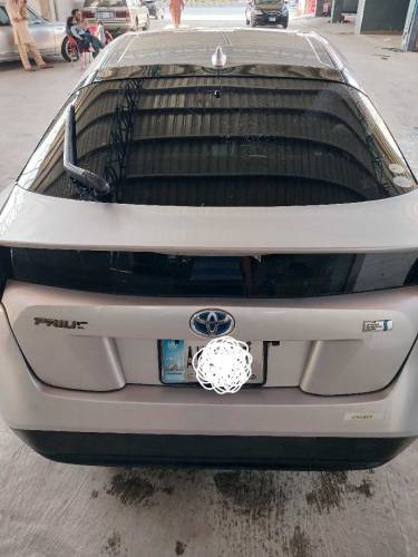 Toyota Prius S Safty Pack Totel Genuine Alhamdulillah
