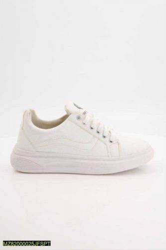 •  Material: Sofa•  Upper Sole: Sofa•  Lower Sole: Rubber•  Pattern: V