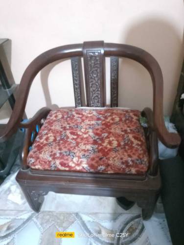 sofa set with table