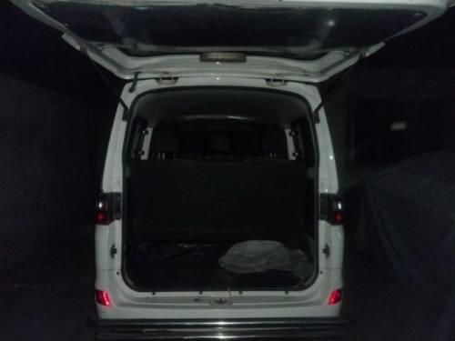 Changan kaveen white color