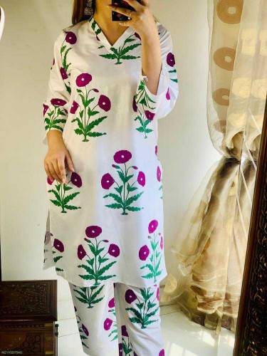 2Pc Women Stitched Lilen Printed Shirt & Trouser