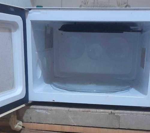Dawlance King Size Microwave Urgent Sell