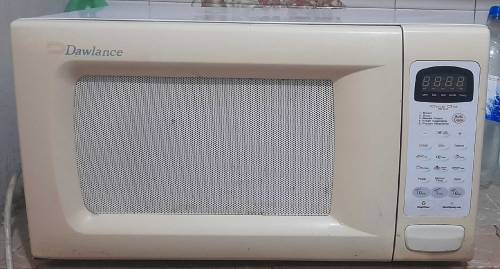 Dawlance King Size Microwave Urgent Sell