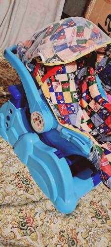 baby cot+swing 