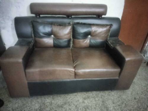 3 sofa sat brown black colour