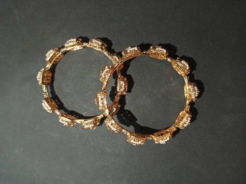 New stylish artificial bangles good quality size 2.5/2
