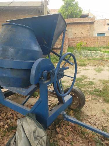 concrete mixer good quality and condition very good