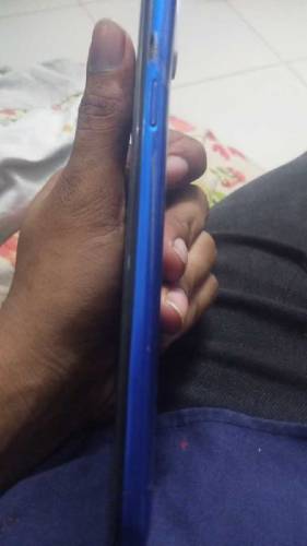 realme C3 