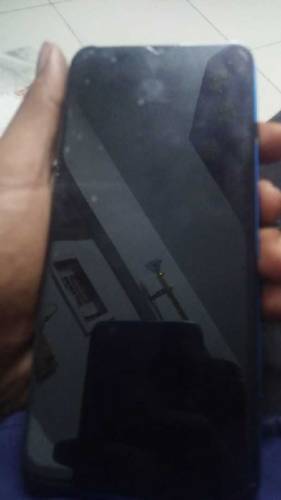 realme C3 