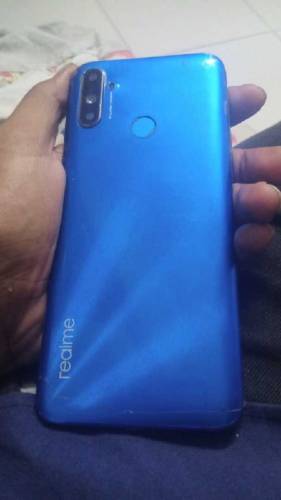 realme C3 