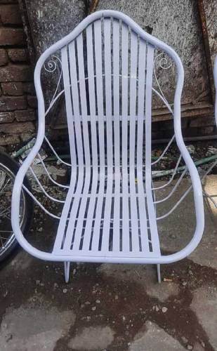new lawn chairs 