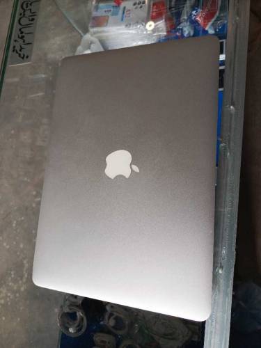 Macbook Air