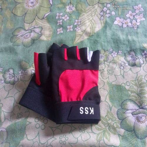 half fingers gloves 