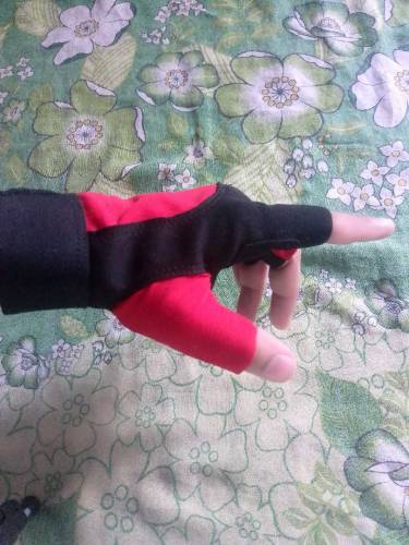 half fingers gloves 
