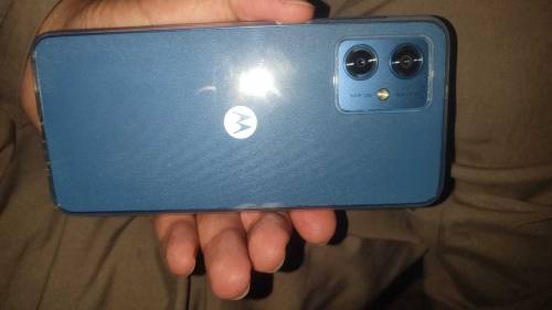 Motorola G54 5G only 3 days use  paiso me kami peshi ho jAye gi
