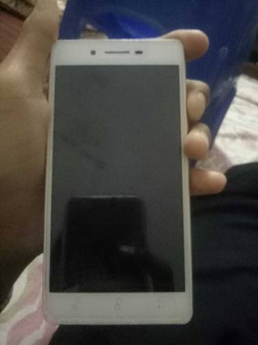 oppo f1s pta approved double sim 4/64gb Chlne me all ok