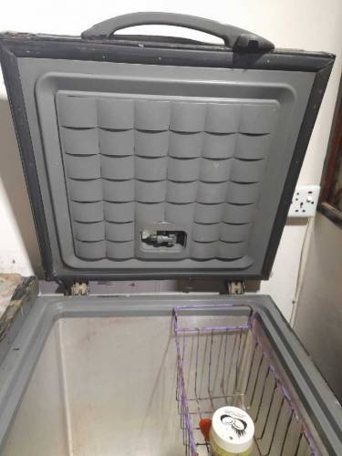 dip freezer 