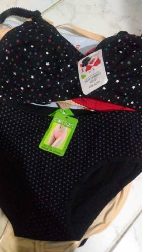 ladies garments