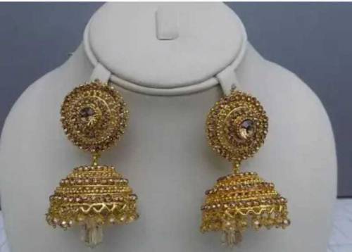 beautiful golden jhumke