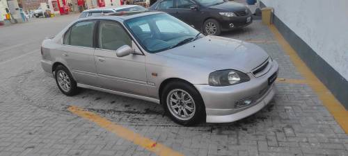 Honda civic vti orial 2000
