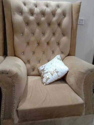 2 sofa chairs for sale