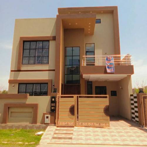 8 marla house 