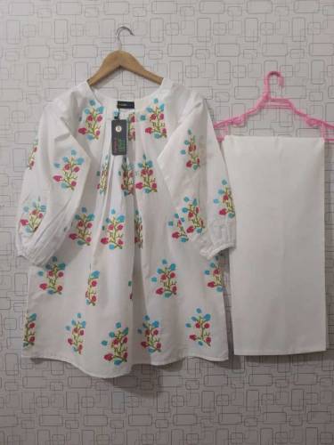 SUMMER STOCK AVAILABLE IN REASONABLE PRICE 