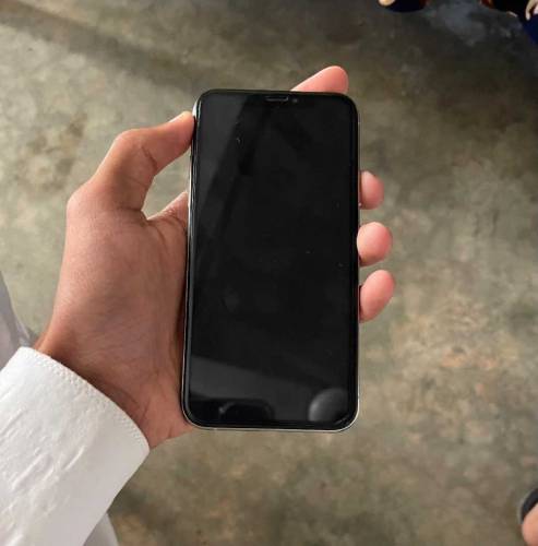 Iphone Xs pta approved 