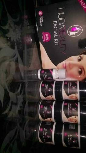 Huda Facial Kit