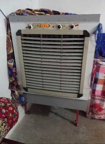 new cooler ha ik season usd kya ha baki naya pak ha 