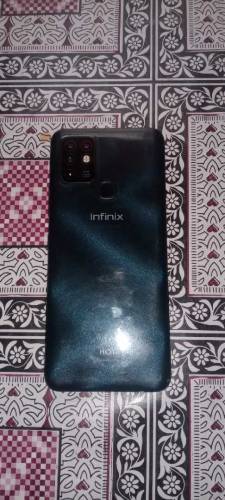 INFINIX HOT 10