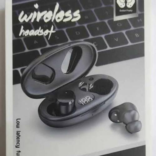 Tws T18 Earbuds with charger cable