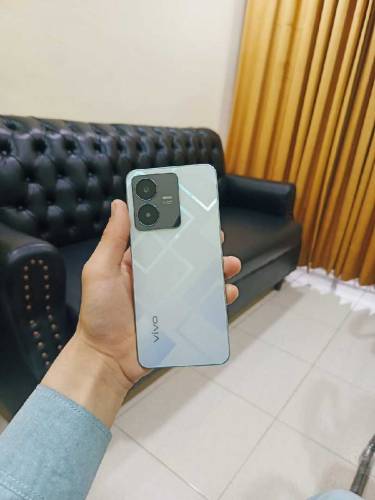 vivo y22 